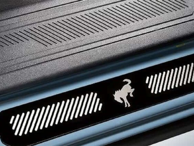 far-accesorios-bronco-4-placas-decorativas